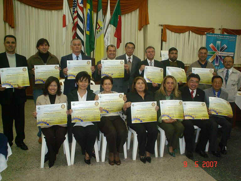 p200705009.JPG (106674 bytes)