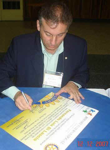 p20071212b.JPG (42106 bytes)