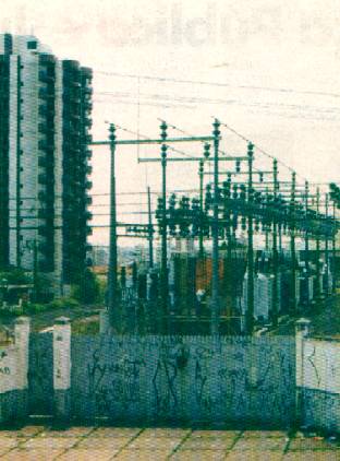 t2020201.jpg (26844 bytes)